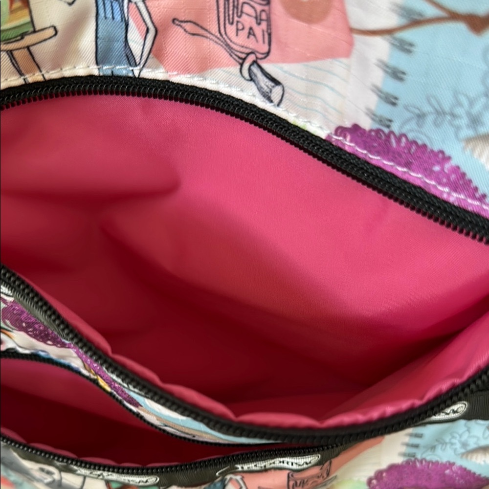 Lesportsac Black Crossbody / shoulder Bag with Multi-Compartment Design - Picture 7 of 7